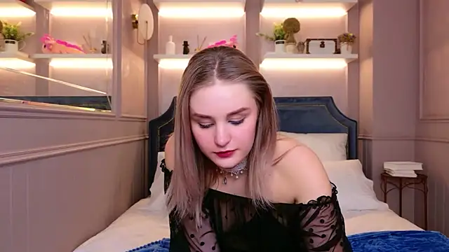 Molly_Voss webcam