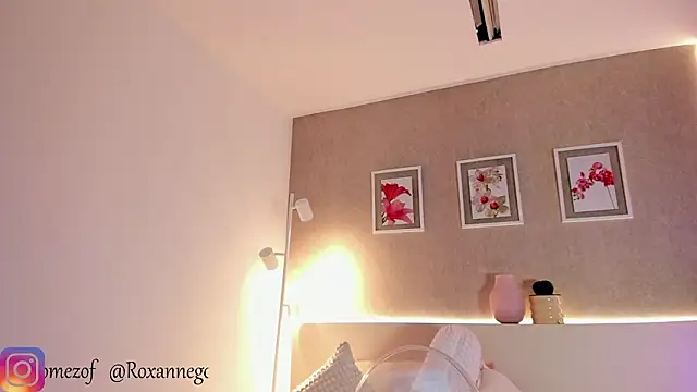 roxannegomez (F young) - 🍦Cum creampie on your cock!🍦