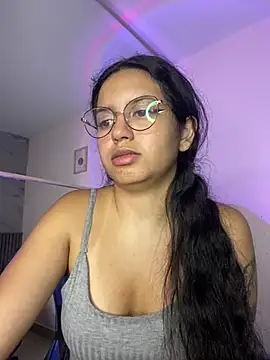 rosita_forever_ (F teen) - masturbation x 3 minutes