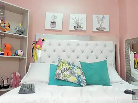 little_lemmons_ webcam