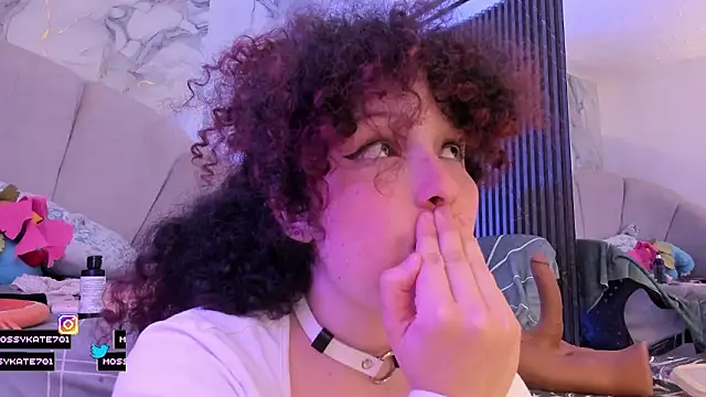 katemoss70 (F young) - CREAMMY PUSSY