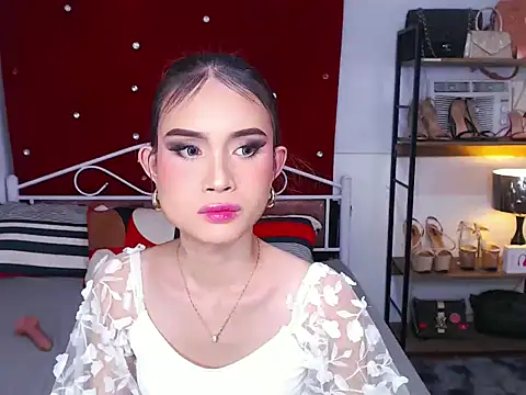 MeatyhorsecockMistress webcam