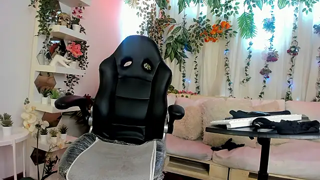 karol_elegance_ webcam