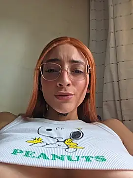 Dani-peggin webcam