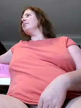 Webcam Model (xxSexyBushLinnxx)  is live.Free join now!