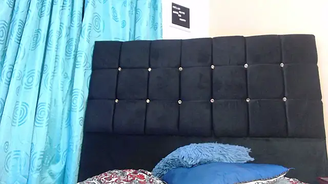 charlotte_brawn webcam