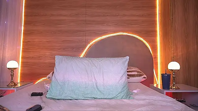 alexaa_walker webcam