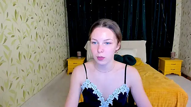 LilyBlakee webcam