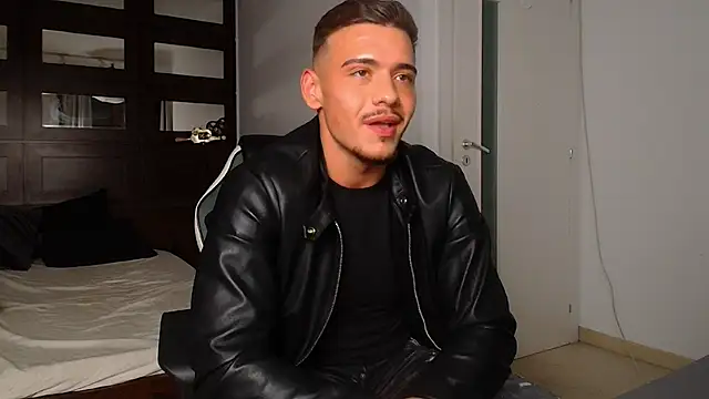 elijahthorne - ElijahThorne's free webcam - UK Sex Cams