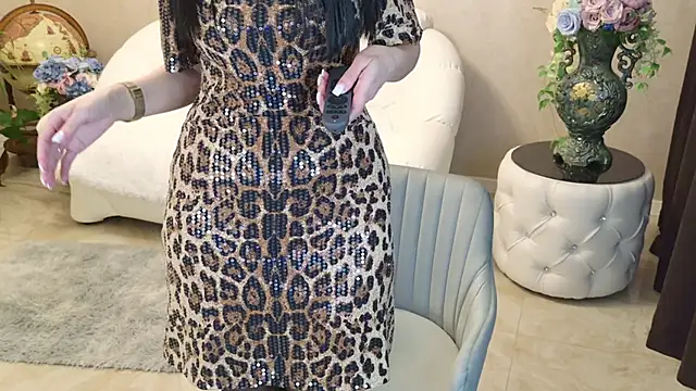 LovelyBeatrice webcam