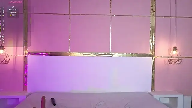 chloemoon9 - ChloeMoon9's free webcam - UK Sex Cams