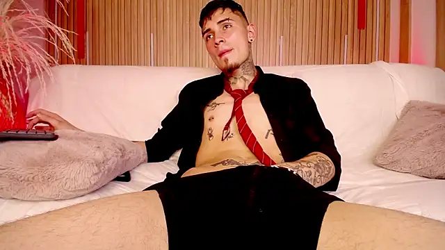 max_hader (M young) - cum show 💦🍆 in my chest