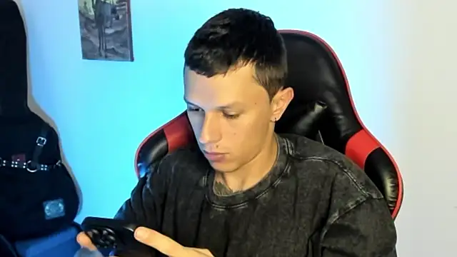 davebrow - Davebrow's free webcam - UK Sex Cams