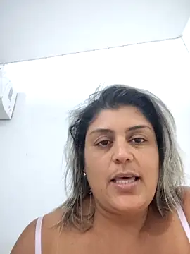 AlyDenalioficial webcam