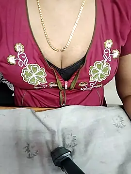 Tamil-seetha22 webcam