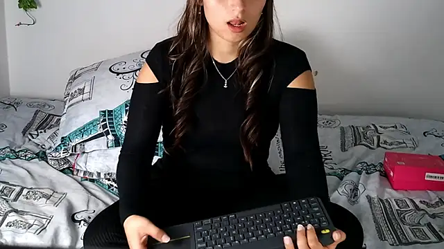 abella-lemus - Abella-lemus's free webcam - UK Sex Cams