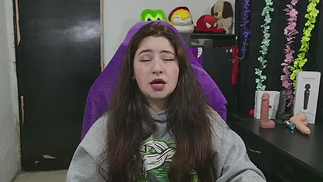 ann_bronw - Ann_bronw's free webcam - UK Sex Cams