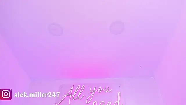 aleksandramiller_ webcam