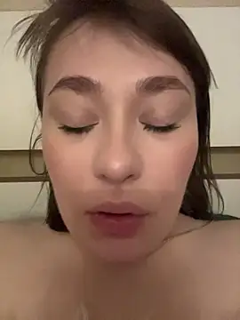 BettySquirtson webcam