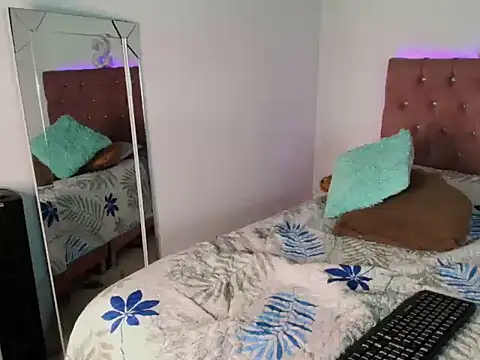 Tiffany_pussyhott webcam