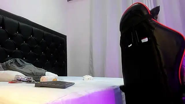 LucasBeaumont webcam