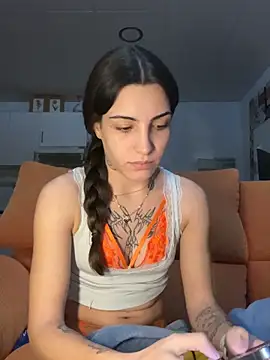 Webcam Model (virtualhoe)  is live.Free join now!