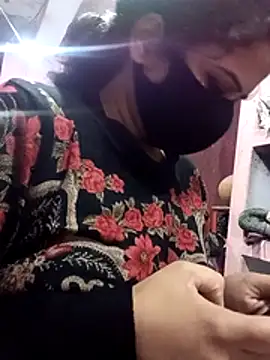 kajal_hot96 (F young) - Follow in Instagram