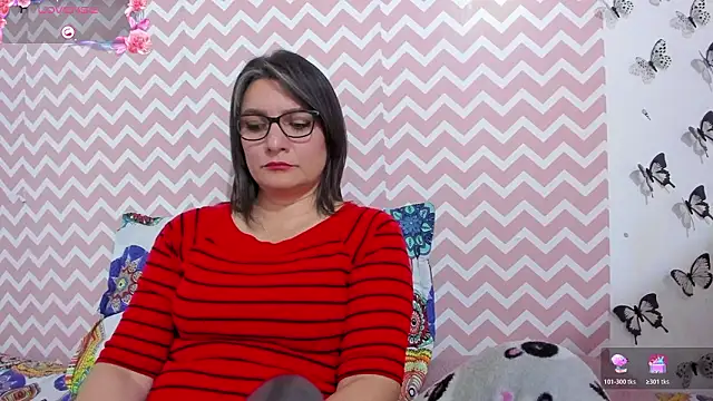 Amie_Adams82_ webcam