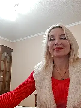 Webcam Model (MiraStar984)  is live.Free join now!