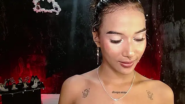 chelsea__2 - Chelsea__2's free webcam - UK Sex Cams