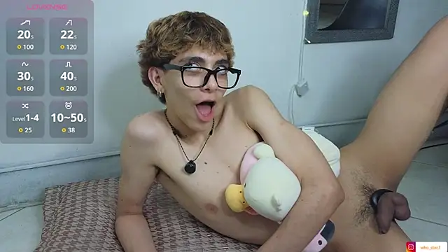 matty_sparkk (M twink) - my feet with a lot of milk