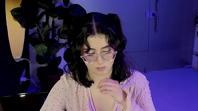 LiLLiAnderson webcam