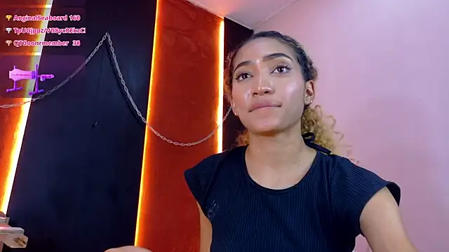 Charlotte_Love10 webcam