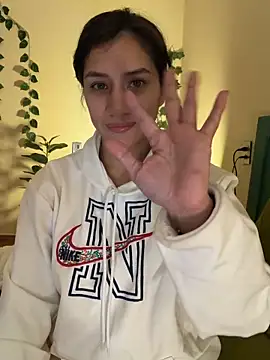 bckystonee (Ask my age) - Sexy dance and take off panties