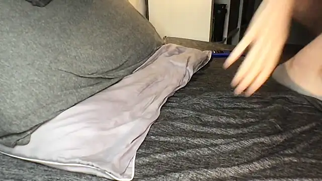 thomas_lovetolicku (Ask my age) - jerk off 10 mins