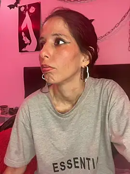 Little_Naughtty webcam