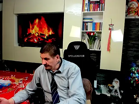 SpartacusDaddy48 webcam