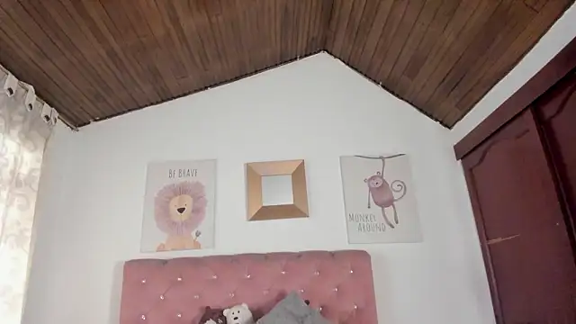 CelessteRedds webcam