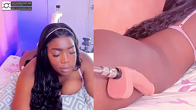 zoeethompson_cm webcam