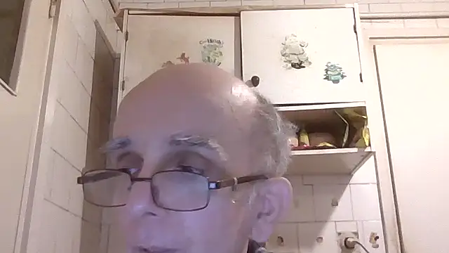 mariusica1@xh webcam