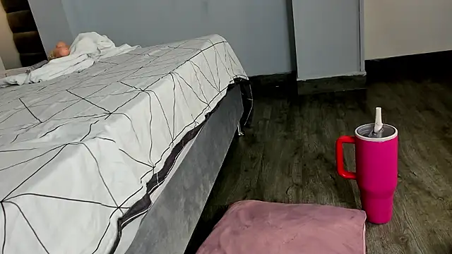 Madie__collins webcam