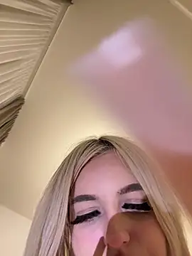 Steffi_Snowbunny webcam