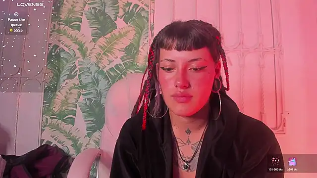 _sharlotte777 webcam