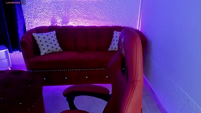 miss_isabella_m webcam