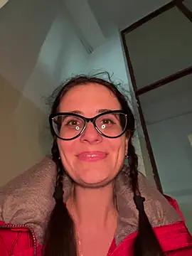 natakitten (F milf) - Skirt off in public, show pussy,LT 🎁🎥