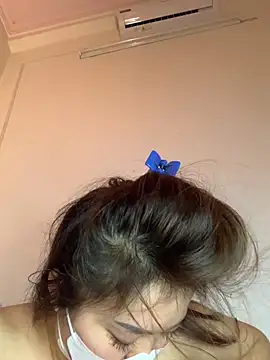 helo-kitty – webcam model profile photo