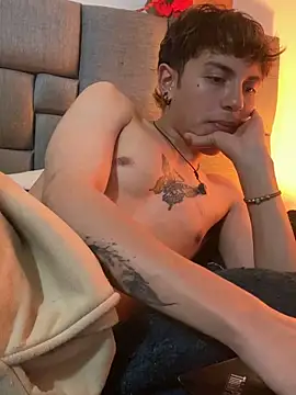 NaytonFreeman webcam