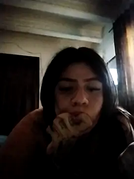 Live sex cam of Luna_bigtitss777