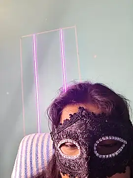 noty_girl2 (F milf) - Pussy oiling