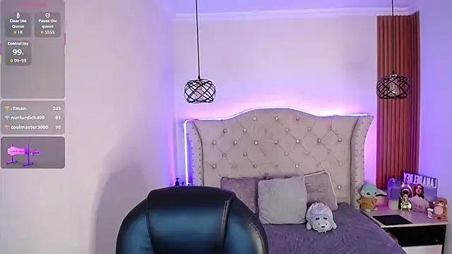 Charlotte_Jones__ webcam